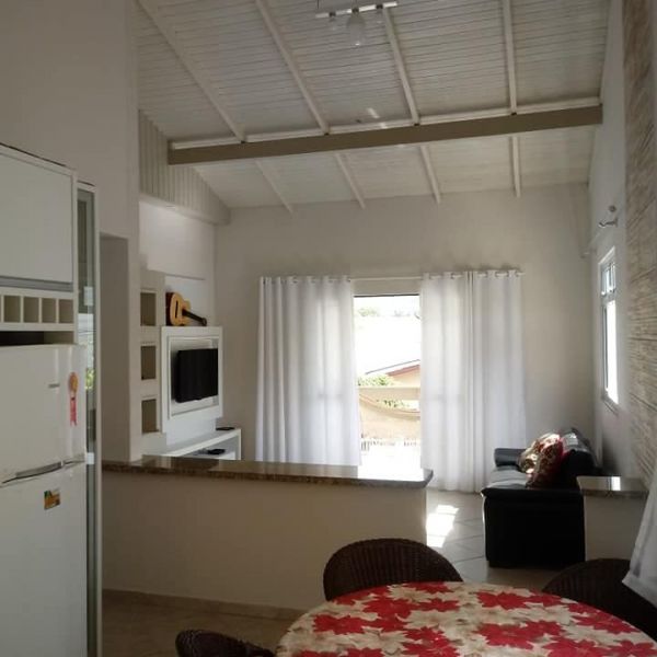 Sobrado Itapema 3 dormitrios 