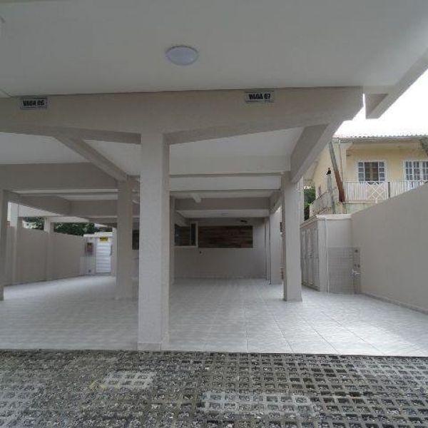 APARTAMENTO EM BOMBAS 2 DORM. 2 VAGAS