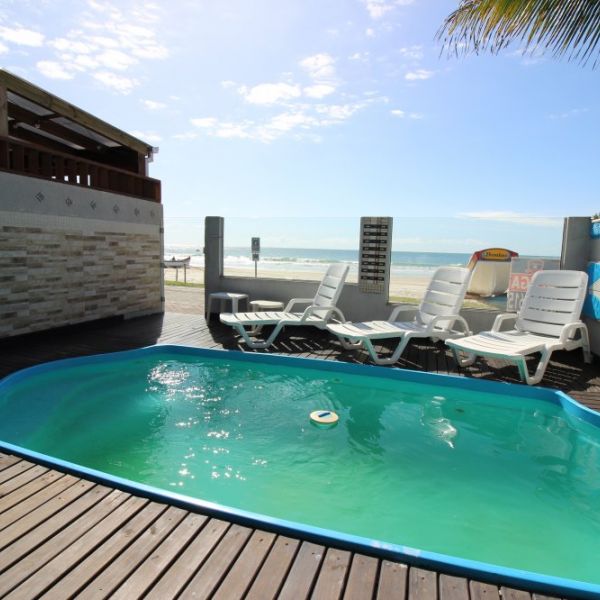 Sobrado 5 dormitrios Beira Mar 3 vagas