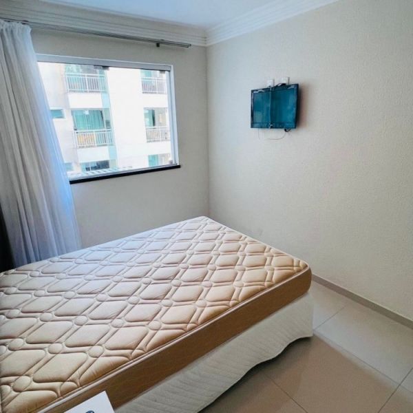 APARTAMENTO BOMBAS 1 DORM. 1 VAGA 