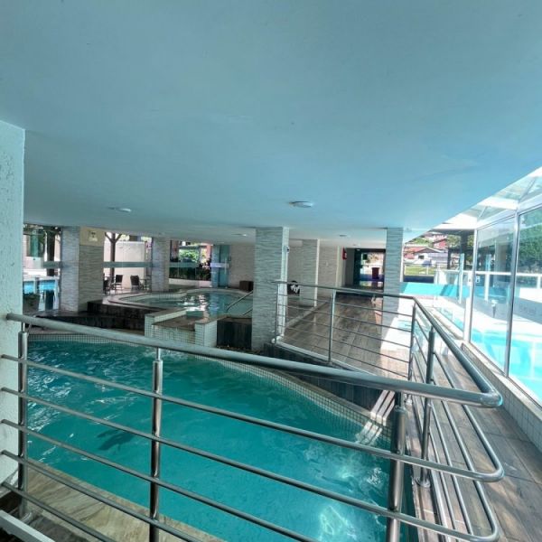 APARTAMENTO BOMBAS 1 DORM. 1 VAGA 