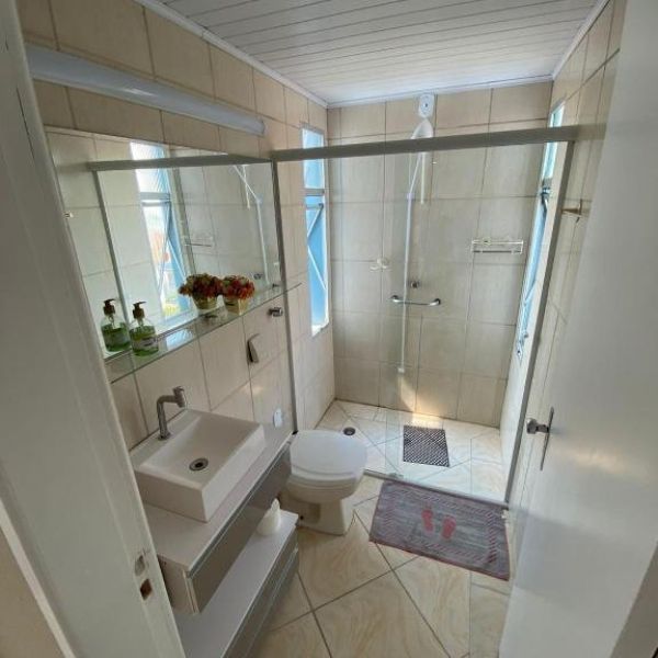 APARTAMENTO 2 DORM. AV. DE BOMBAS