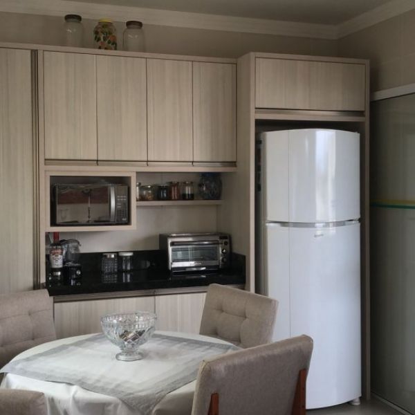 Casa Trrea 2 Sutes em Bombas