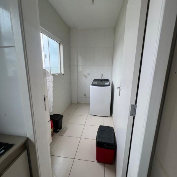 Apartamento Tijucas 2 dorm. 2 vagas 