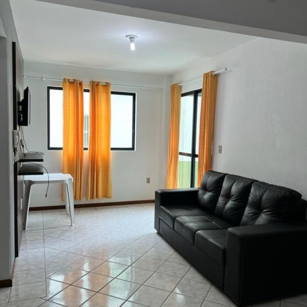 Apartamento em Bombas 3 dormitrios 1 vaga 