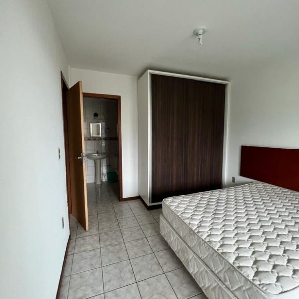 Apartamento em Bombas 3 dormitrios 1 vaga 