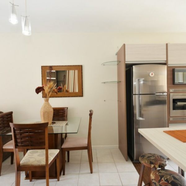 APARTAMENTO NA RUA TAINHA 2 DORMITRIOS 1 VAGA