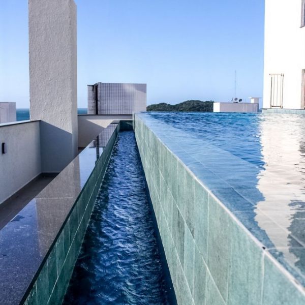 FLAT NO CENTRO DE BOMBINHAS 1 VAGA DE GARAGEM