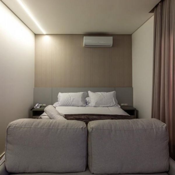 FLAT NO CENTRO DE BOMBINHAS 1 VAGA DE GARAGEM