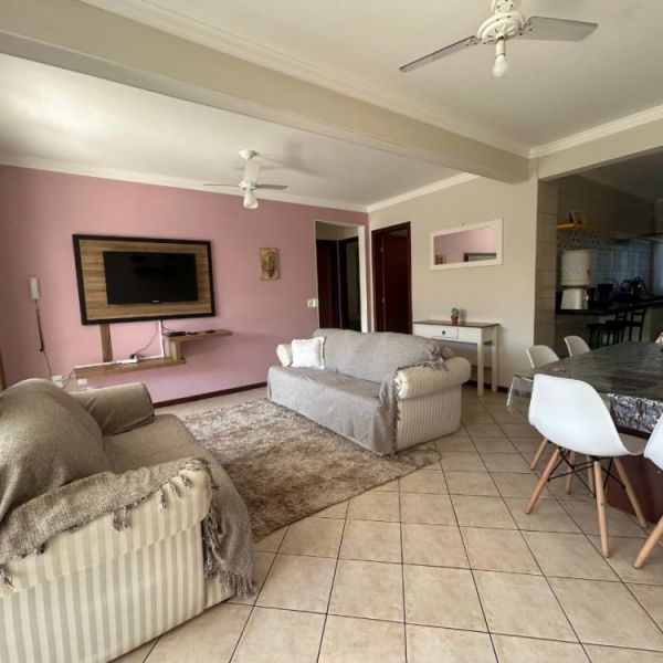 CONDOMNIO 3 DORM 1 VAGA EM BOMBINHAS