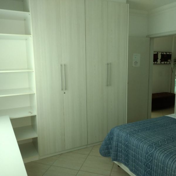 CASA MARISCAL COM PISCINA 4 SUTES 2 CARROS