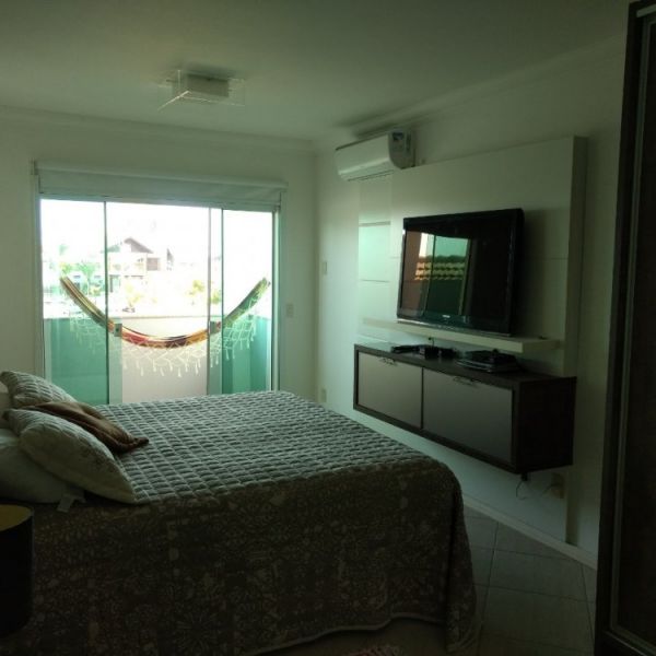 CASA MARISCAL COM PISCINA 4 SUTES 2 CARROS