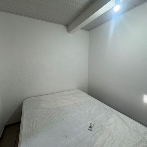 CASA NO ZIMBROS 4 DORMITRIOS 3 VAGAS DE CARROS