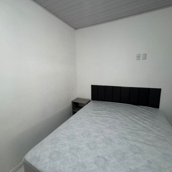 CASA NO ZIMBROS 4 DORMITRIOS 3 VAGAS DE CARROS