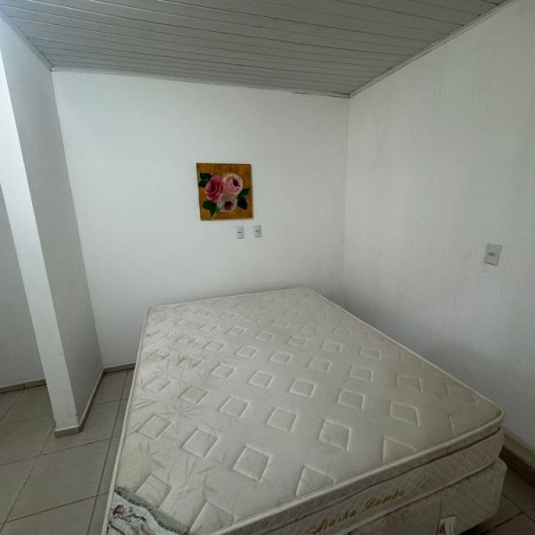 CASA NO ZIMBROS 4 DORMITRIOS 3 VAGAS DE CARROS