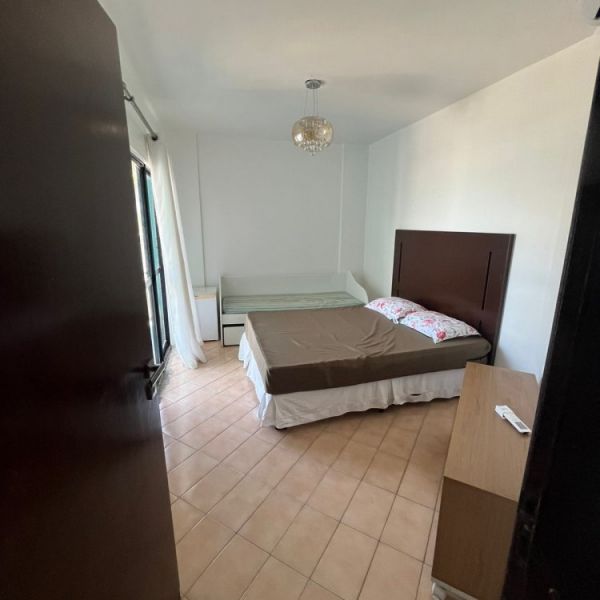 APARTAMENTO EM BOMBAS 2 DORMITRIOS 1 VADA DE CARR