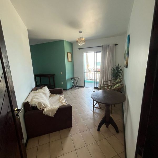 APARTAMENTO EM BOMBAS 2 DORMITRIOS 1 VADA DE CARR