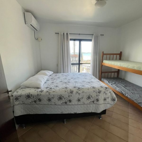 APARTAMENTO EM BOMBAS 2 DORMITRIOS 1 VADA DE CARR