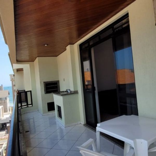 Apartamento Edifcio Paradise localizao, Bombas