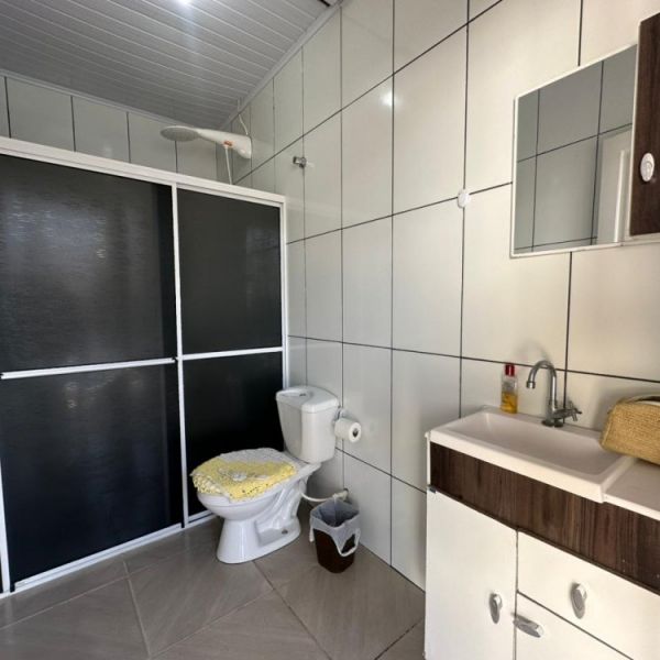 Linda casa no Canto Grande 