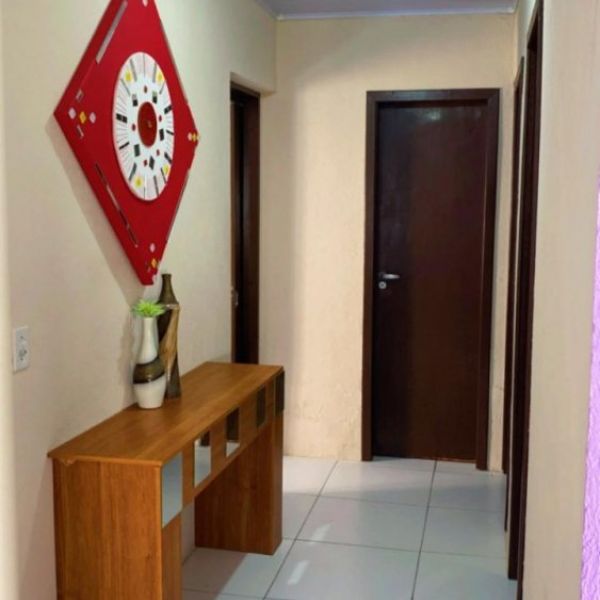 Linda casa no Canto Grande 