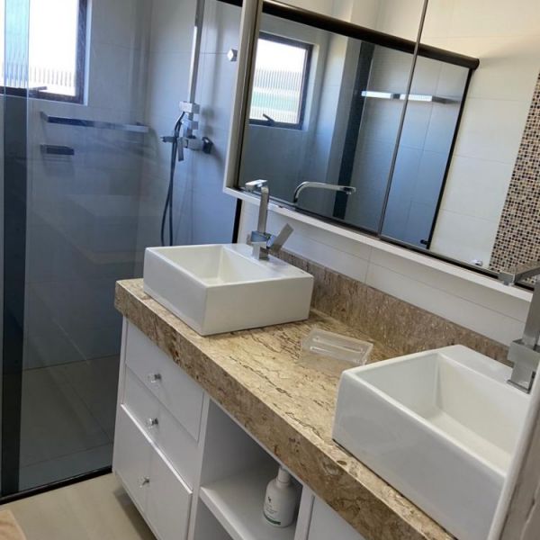 COBERTURA DUPL�X EM BOMBAS 3 SU�TES 2 CARROS