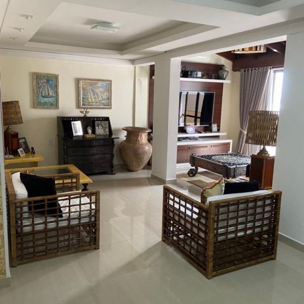 COBERTURA DUPL�X EM BOMBAS 3 SU�TES 2 CARROS