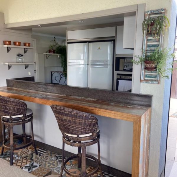 COBERTURA DUPL�X EM BOMBAS 3 SU�TES 2 CARROS