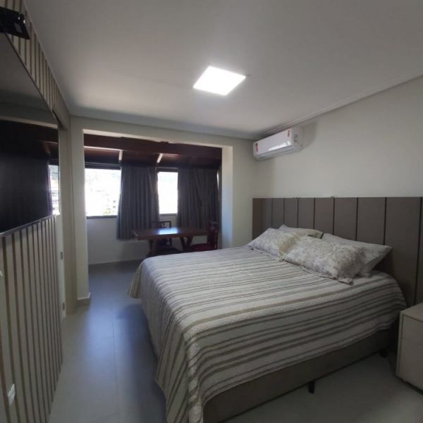 APARTAMENTO EM BOMBAS 3 SU�TES 2 CARROS (402)