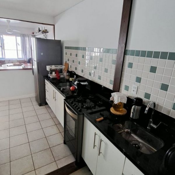 RESIDENCIAL EM BOMBAS 3 DORMIT�RIOS