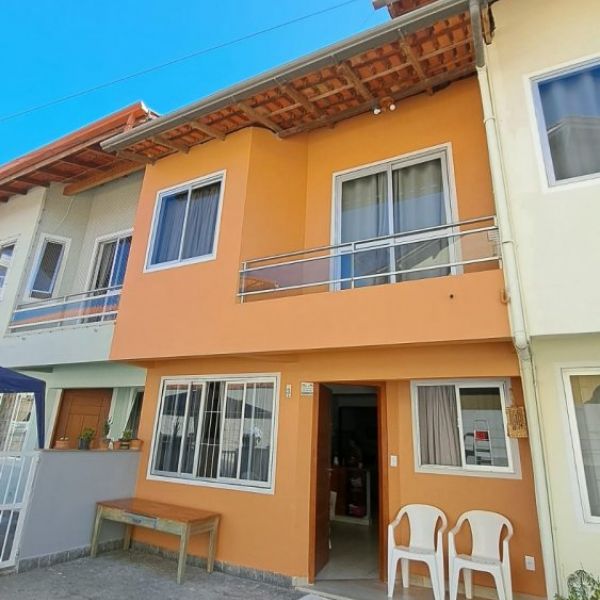 RESIDENCIAL EM BOMBAS 3 DORMIT�RIOS