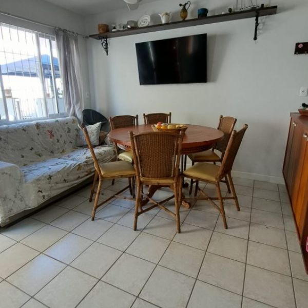 RESIDENCIAL EM BOMBAS 3 DORMIT�RIOS