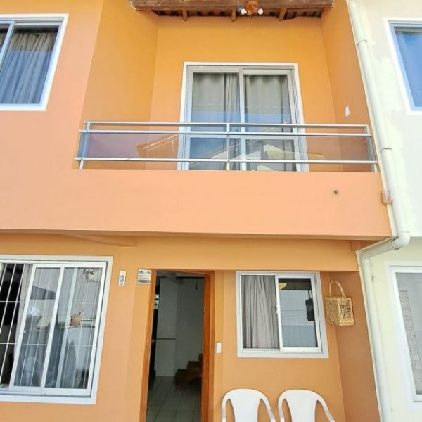 RESIDENCIAL EM BOMBAS 3 DORMIT�RIOS