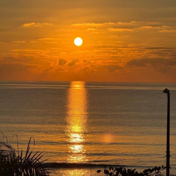 COST�O DE BOMBAS 4 SU�TES 4 VAGAS DE GARAGEM