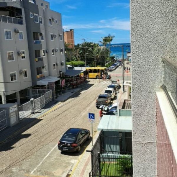 COSTA BRAVA EM BOMBAS 3 DORMIT�RIOS 1 CARRO