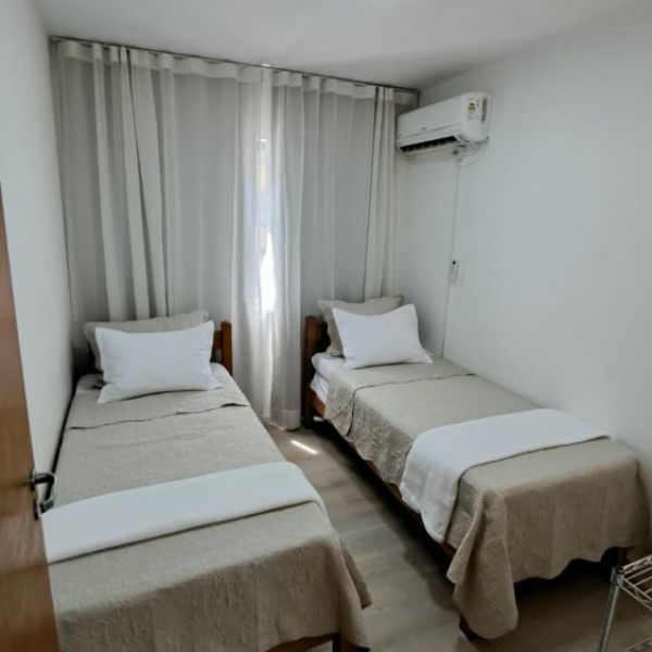 COSTA BRAVA EM BOMBAS 3 DORMIT�RIOS 1 CARRO