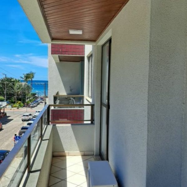 COSTA BRAVA EM BOMBAS 3 DORMIT�RIOS 1 CARRO