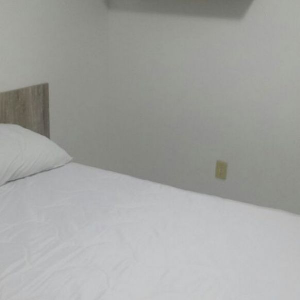 Condom�nio Brom�lias em Bombinhas (115) 3 Quartos