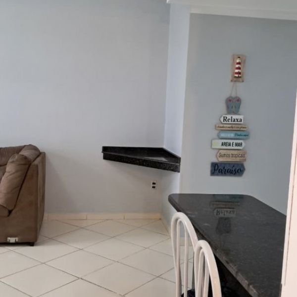 APTO 303 2 DORMIT�RIO 1 VAGA EM BOMBAS