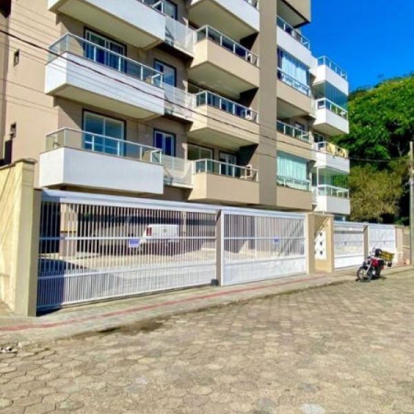 APARTAMENTO EM BOMBAS 3 DORMIT�RIOS 1 VAGA