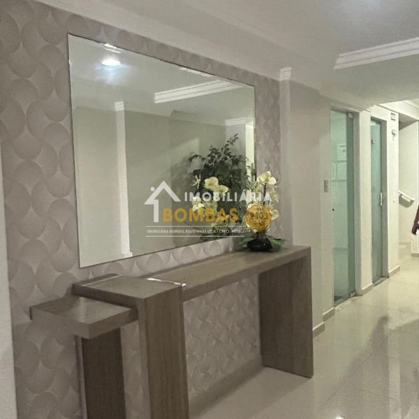 Apto(201) em Bombas 2 dorm Residencial Arvoredo