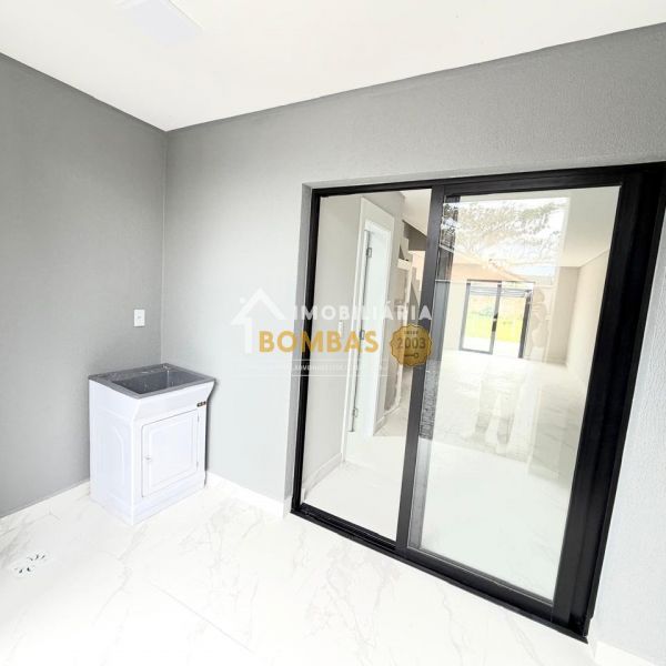 SOBRADO DUPLEX NO JOS� AM�NDIO 2 SU�TES