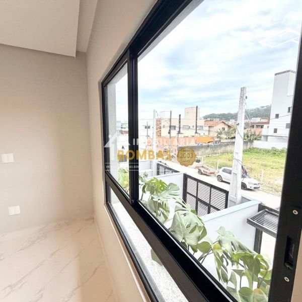 SOBRADO DUPLEX NO JOS� AM�NDIO 2 SU�TES