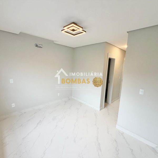 SOBRADO DUPLEX NO JOS� AM�NDIO 2 SU�TES