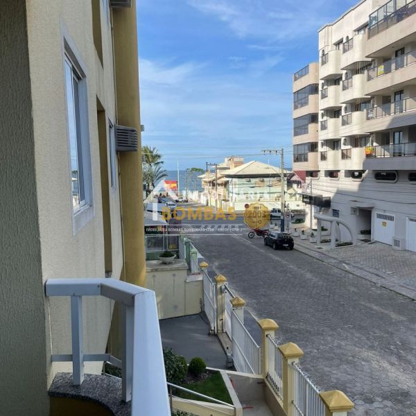 APART(01) EM BOMBAS 3 DORM 100 METROS DO MAR