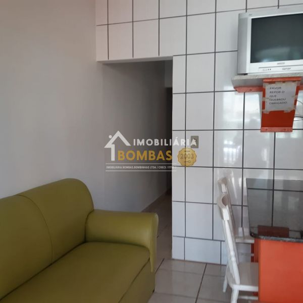 APARTAMENTO 1 e 2. DE 2 DORMIT�RIOS EM BOMBAS