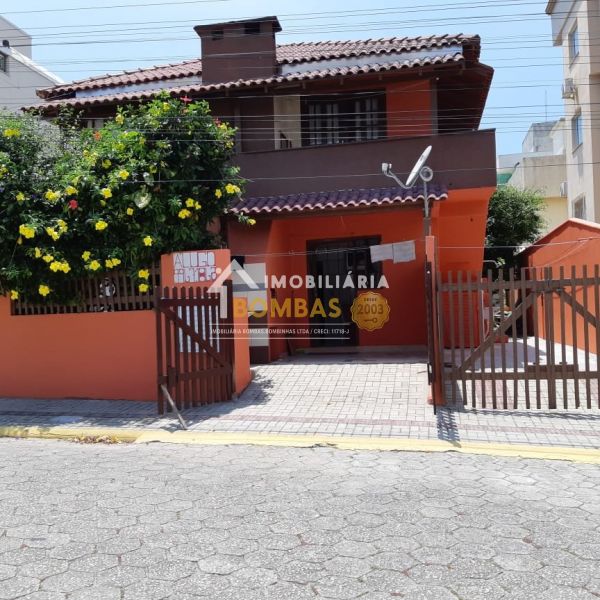APARTAMENTO 1 e 2. DE 2 DORMIT�RIOS EM BOMBAS