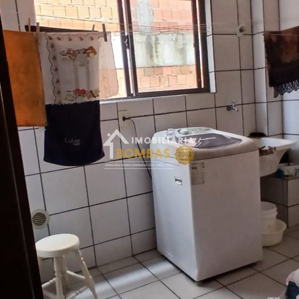 APART NA AV. DE BOMBAS 3 DORMIT�RIOS E UMA VAGA