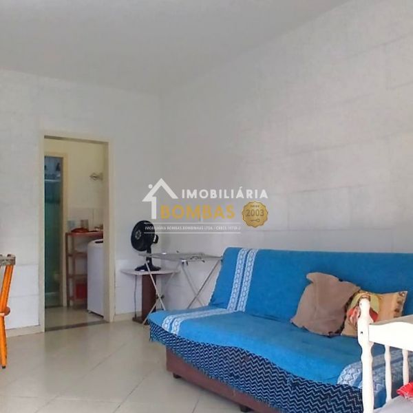 Apartamento terreo Praia de Bombas