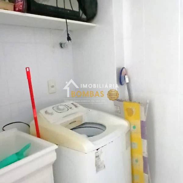 Apartamento Com Spa at� 4 pessoas- 300 m Praia de 